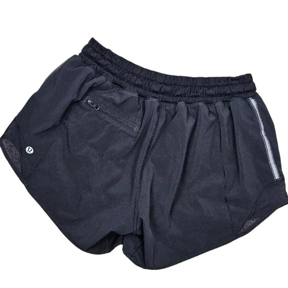 Lululemon Shorts Black Size 4 Mesh On Side Back Zip Pocket Hidden Inside Pocket - Picture 2 of 8
